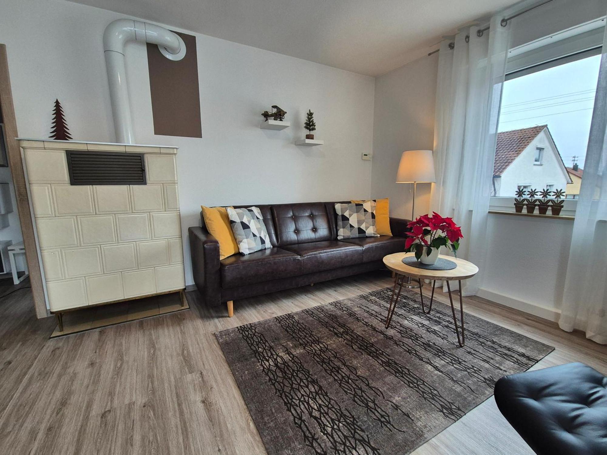 Ferienwohnung S-Bahn Naehe Schwaikheim Exterior foto